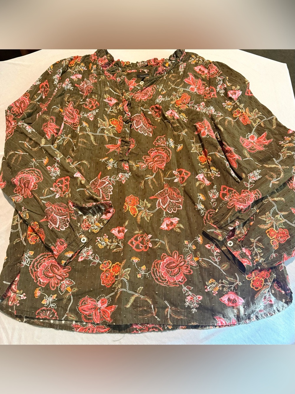 Talbots Pintuck Top women’s XL Graceful Floral Metallic Thread
